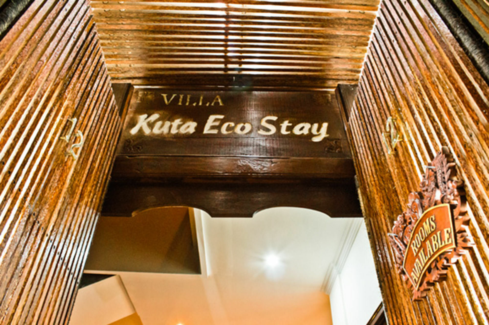 Kuta Ecostay Exterior foto